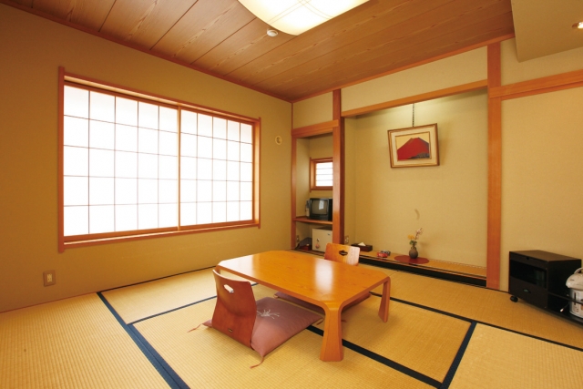 天沼インテリア